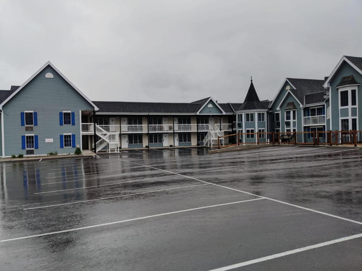 Falls Lodge & Suites Καταρράκτες του Νιαγάρα Εξωτερικό φωτογραφία